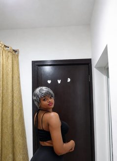 Lady Joy - escort in Muscat Photo 3 of 3