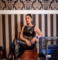 Lady Luna - dominatrix in Budapest