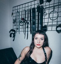 Lady May - dominatrix in Barcelona