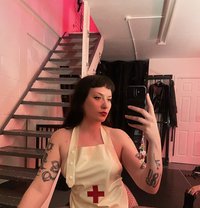 Lady May - dominatrix in Shanghai