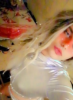 Lady Mimo - Transsexual escort in Beirut Photo 1 of 7