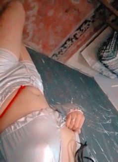 Lady Mimo - Transsexual escort in Beirut Photo 4 of 7