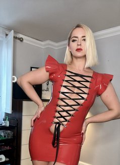 Lady Sandra - dominatrix in Belgrade Photo 8 of 9