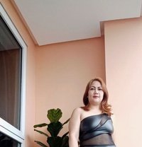 Lady Scarlett - dominatrix in Manila