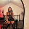 Lady Sloane - dominatrix in Paris
