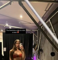 Lady Sloane - dominatrix in Seoul