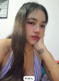 Lady (Thai) available - masseuse in Nairobi Photo 15 of 16