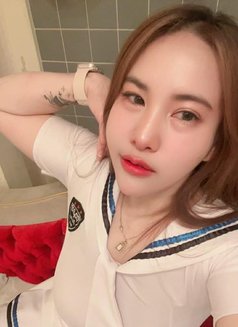 Lady (Thai) available - masseuse in Nairobi Photo 11 of 16