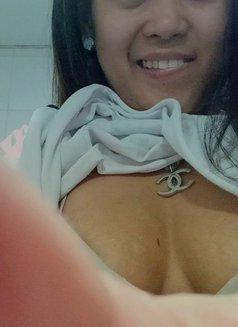 Lady Yash - escort in Dubai Photo 11 of 12