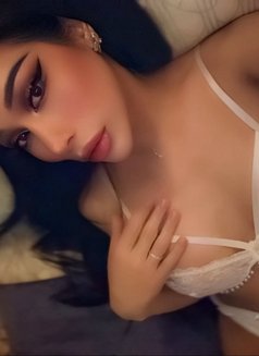 Ladyboy Al ain - masseuse in Al Ain Photo 10 of 16