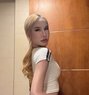 Ladyboy available - Transsexual escort in Al Manama Photo 8 of 9