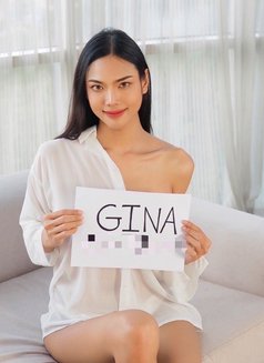 Ladyboy Bangkok Escort Gina - Transsexual escort in Bangkok Photo 6 of 15