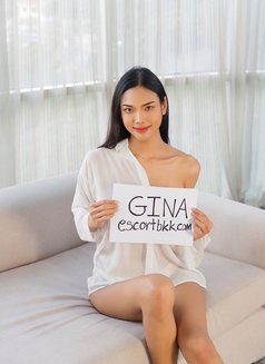 Ladyboy Bangkok Escort Gina - Transsexual escort in Bangkok Photo 18 of 29