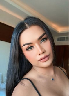 Ladyboy Big Cock khobar - Transsexual escort in Khobar Photo 3 of 5