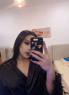 Ladyboy Big Cock - Acompañantes transexual in Al Manama Photo 2 of 4