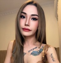 Both LB big cock - Transsexual escort in Bangkok