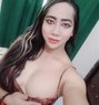 Ladyboy Big Dick - Acompañantes transexual in Khobar Photo 1 of 4