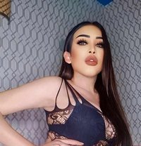 Ladyboy Bottom and Top - Transsexual escort in Riyadh