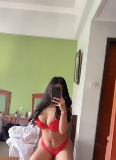 Ladyboy Celine Poy Now Jakarta - Transsexual escort in Jakarta Photo 1 of 5