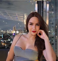 Rosemary in AD - Transsexual escort in Abu Dhabi Photo 4 of 6