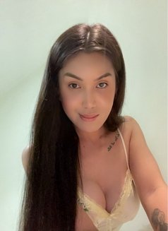 Ladyboy in Makati - Transsexual escort in Makati City Photo 14 of 20