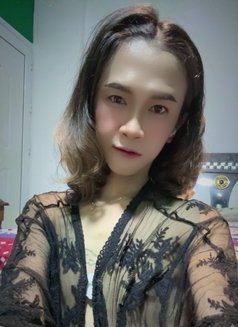 Ladyboy Jen - Acompañantes transexual in Muscat Photo 1 of 5