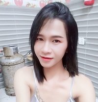 Ladyboy Lucky - Transsexual escort in Muscat