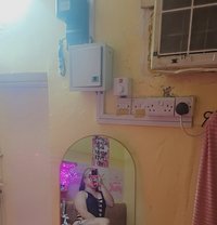 Ladyboy Mistress With Toys - Transsexual dominatrix in Ras al-Khaimah