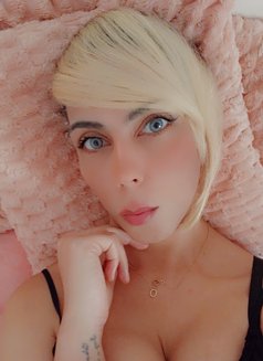 Ladyboyالعرب - Male escort in İstanbul Photo 10 of 11