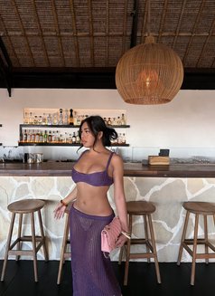 LADYBOY OF YOUR DREAM FULL OF CUM - Transsexual escort in Singapore Photo 28 of 30