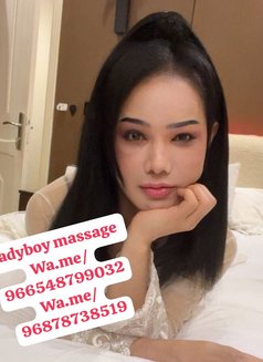 Ladyboy Riyadh - Transsexual escort in Riyadh Photo 1 of 12