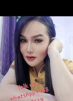 Ladyboy Riyadh - Transsexual escort in Riyadh Photo 7 of 12
