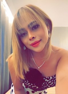 Ladyboy Sweetmicca - Transsexual escort in Manila Photo 9 of 11