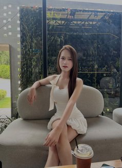 Ladyboy - Transsexual escort in Al Sohar Photo 2 of 4