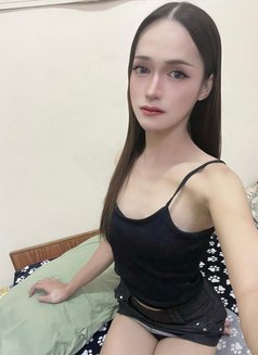 Ladyboy - Transsexual escort in Al Sohar Photo 4 of 4
