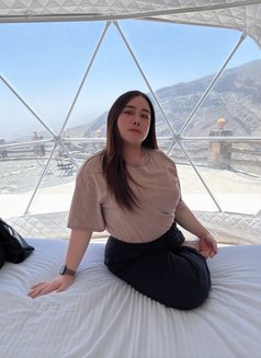 Ladyboy - masseuse in Muscat Photo 6 of 6