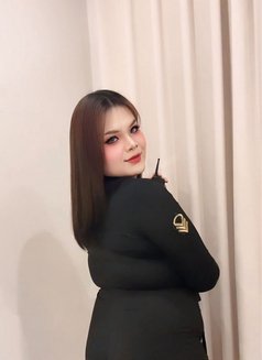 ladyboy Thailand - Acompañantes transexual in Riyadh Photo 5 of 7