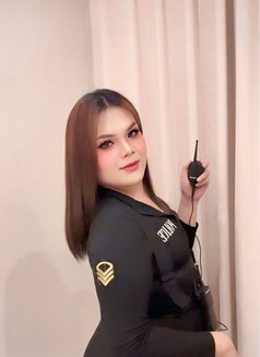 ladyboy Thailand - Acompañantes transexual in Riyadh Photo 6 of 7