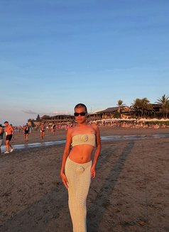 LADYBOY VERS BIG D - Transsexual escort in Bali Photo 10 of 11