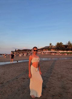 LADYBOY VERS BIG D - Transsexual escort in Bali Photo 11 of 11