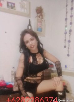 Ladyboy. Vers Top Kuta Bali - masseuse in Bali Photo 3 of 3