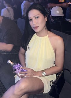 Ladyboy Yasmin - Transsexual dominatrix in Angeles City Photo 9 of 12