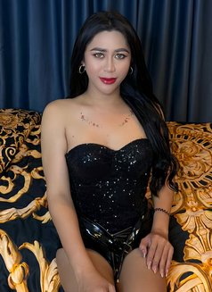LADYBOY YURI-JUST ARRIVED-CAMSHOW - Acompañantes transexual in Bangkok Photo 22 of 24
