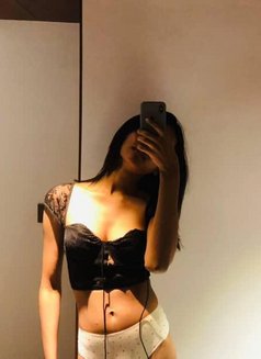 Ladyboy ziya - Transsexual escort in Ernakulam Photo 5 of 6