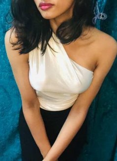 Ladyboy ziya - Transsexual escort in Ernakulam Photo 6 of 6