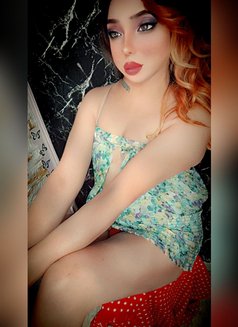 Ladyjoey - Transsexual escort in Beirut Photo 29 of 30