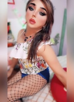 Ladyjoey - Transsexual escort in Beirut Photo 26 of 35