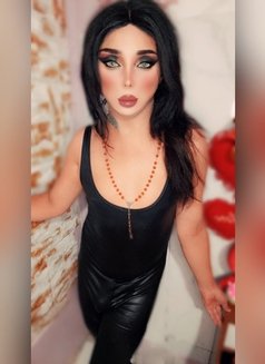 Ladyjoey - Transsexual escort in Beirut Photo 19 of 30