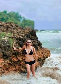 Ladymeow - Acompañantes transexual in Dubai Photo 5 of 19