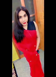 Lahari - Acompañantes transexual in Hyderabad Photo 5 of 10